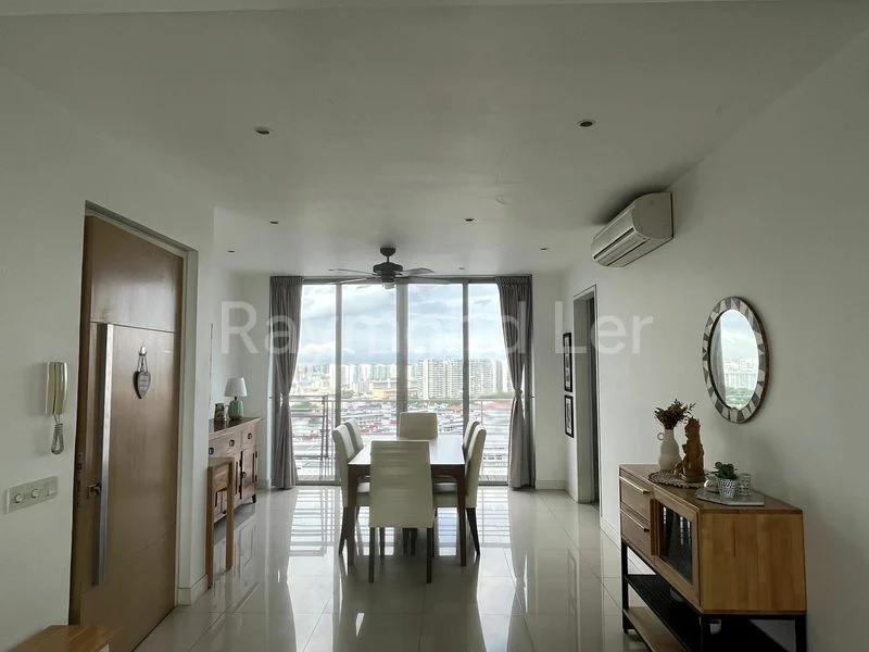 4 Bed Condo for Rent in  Riveredge - Image 5